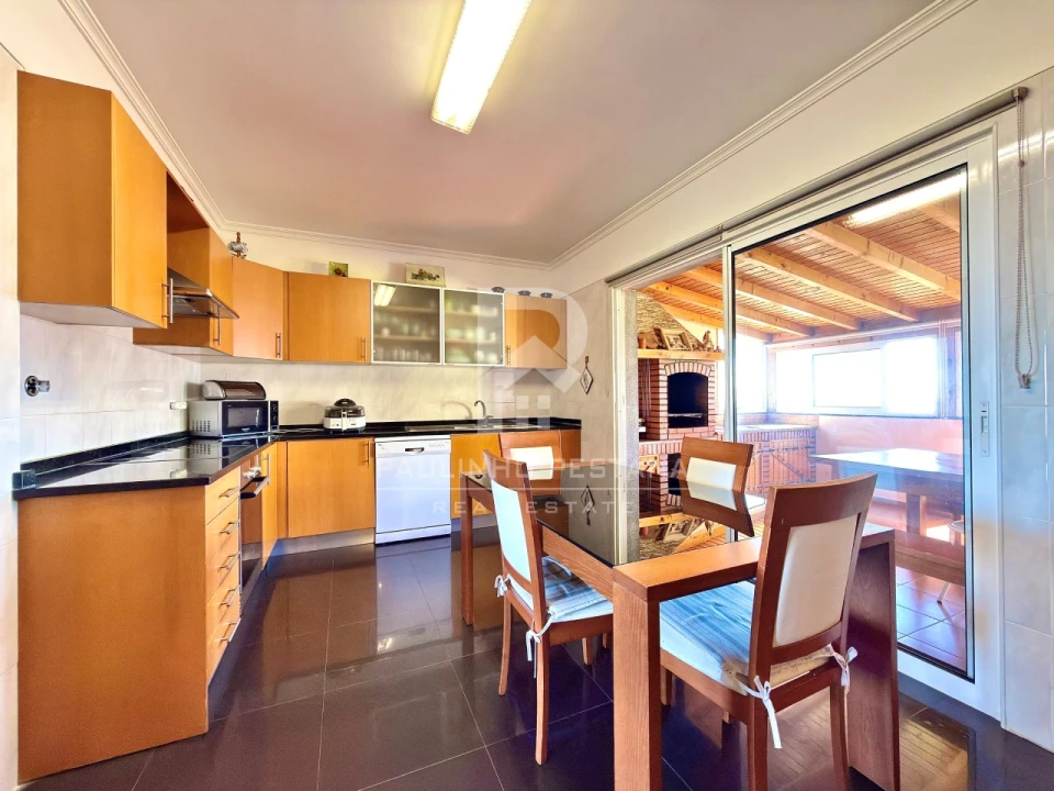 Moradia T3 para Venda em Santa Cruz Foto 9