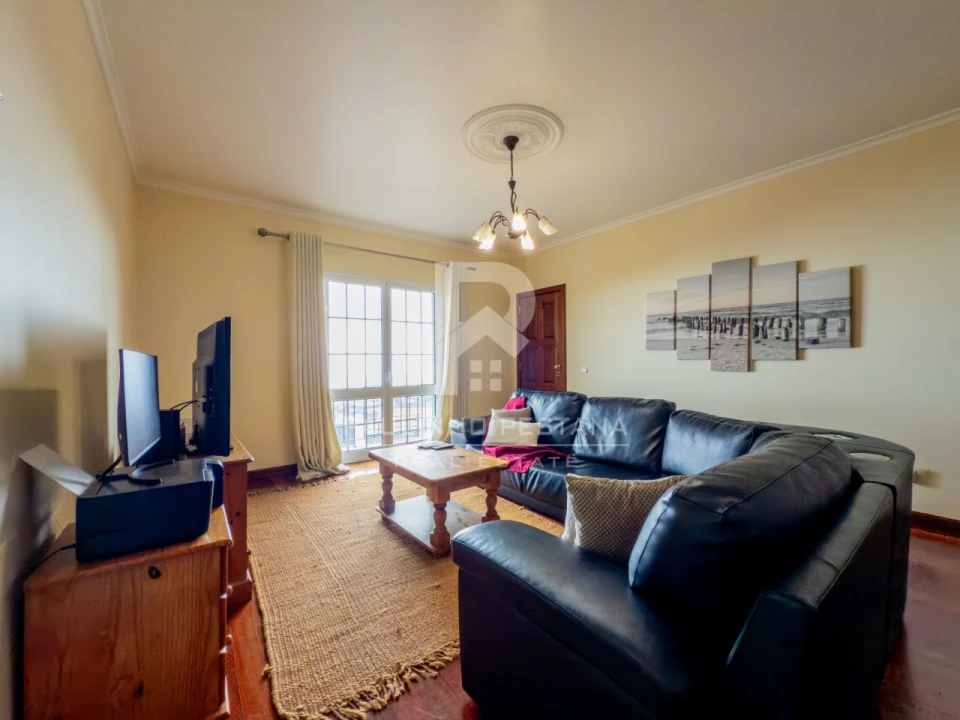 Moradia T3 para Venda em Imaculado Coração de Maria Foto 5