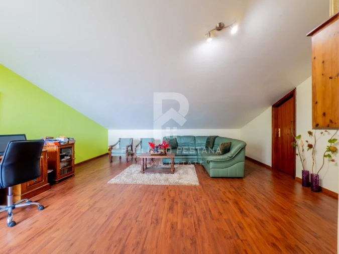 Moradia T3 para Venda em Imaculado Coração de Maria Foto 8