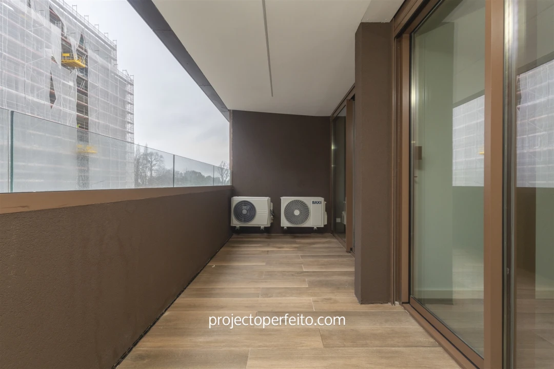 Apartamento T1 para Arrendamento em Santa Marinha e São Pedro da Afurada Foto 13