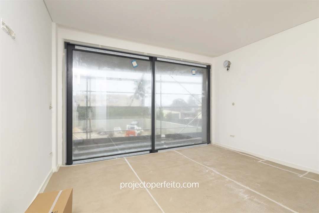 Apartamento T1 para Venda em São Felix da Marinha Foto 5