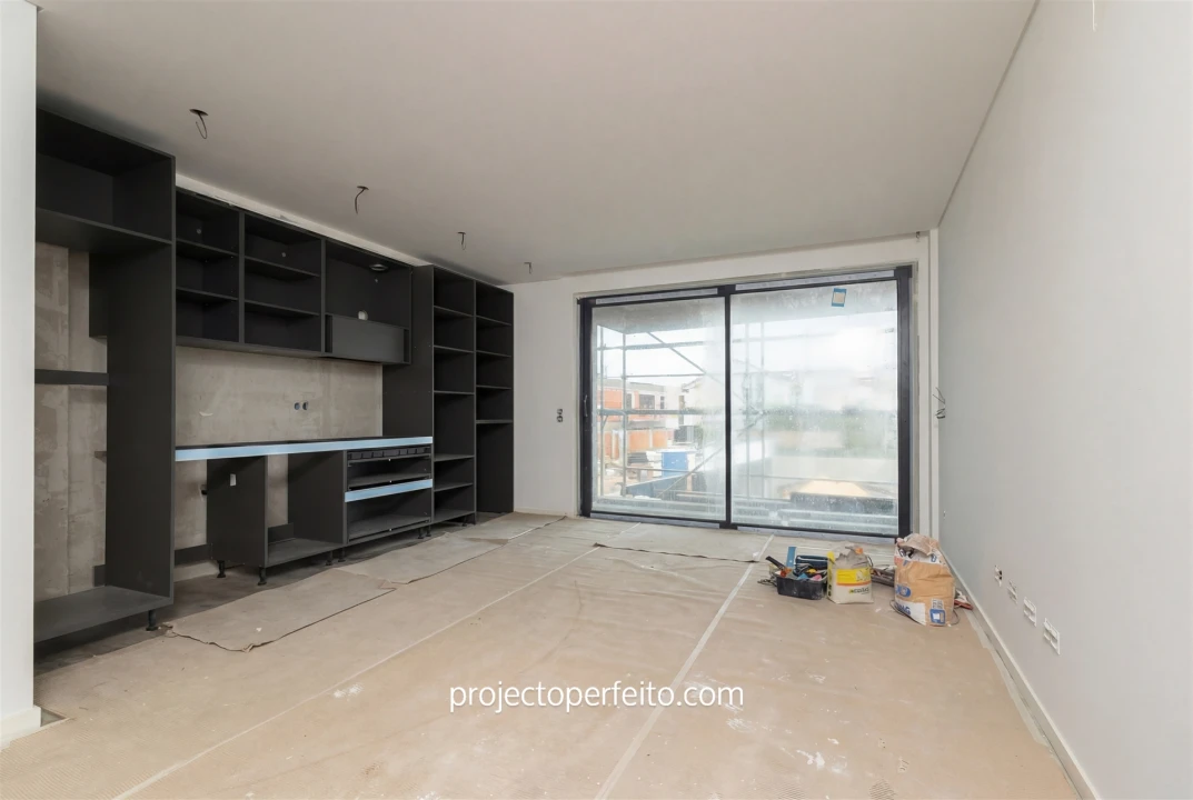 Apartamento T1 para Venda em São Felix da Marinha Foto 3