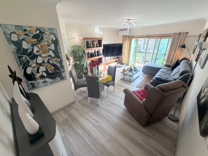 Apartamento T2 para Venda em Tavarede Foto 11