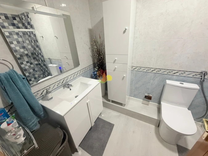 Apartamento T2 para Venda em Tavarede Foto 21