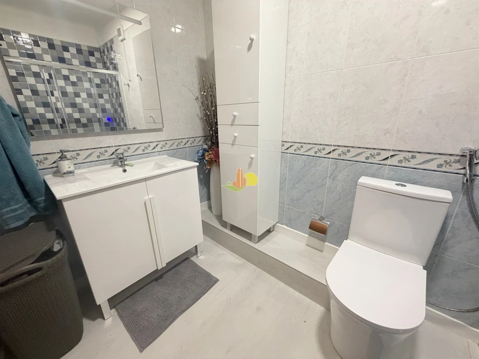 Apartamento T2 para Venda em Tavarede Foto 20