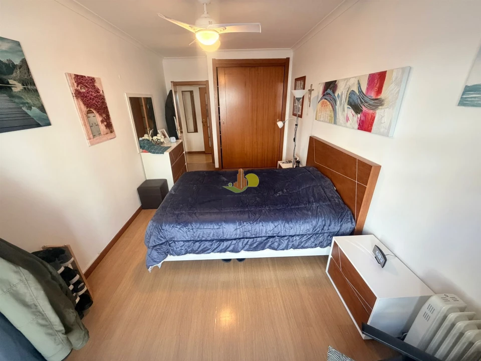 Apartamento T2 para Venda em Tavarede Foto 24
