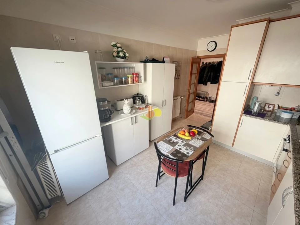 Apartamento T2 para Venda em Tavarede Foto 15