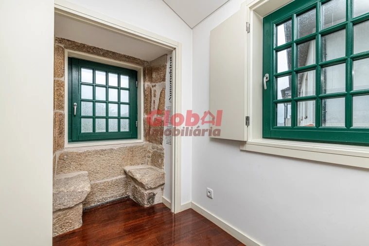 Apartamento T2 para Venda em Viseu Foto 5