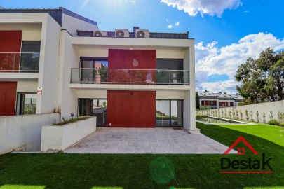 Moradia T5 para Arrendamento em Viseu
