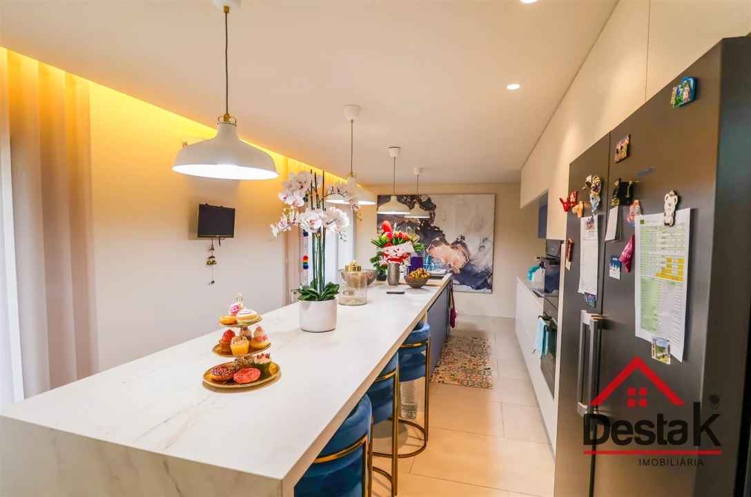 Moradia T4 para Arrendamento em Viseu Foto 5