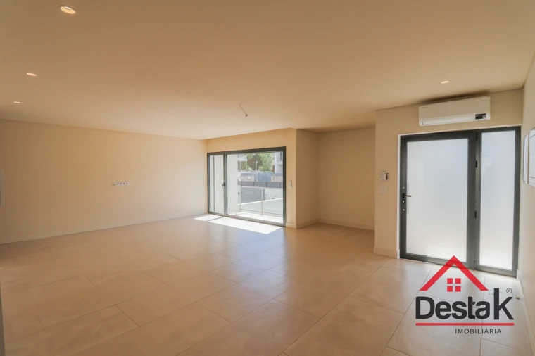 Moradia T5 para Arrendamento em Viseu Foto 13
