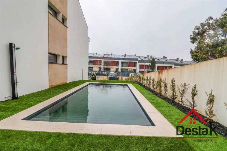 Moradia T4 para Arrendamento em Viseu Foto 9