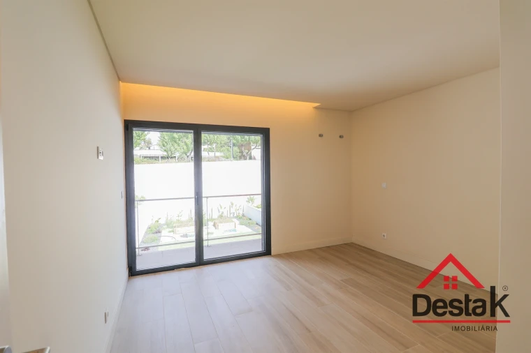 Moradia T5 para Arrendamento em Viseu Foto 30