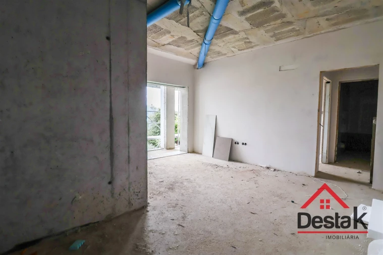 Apartamento T1 para Venda em Viseu Foto 4