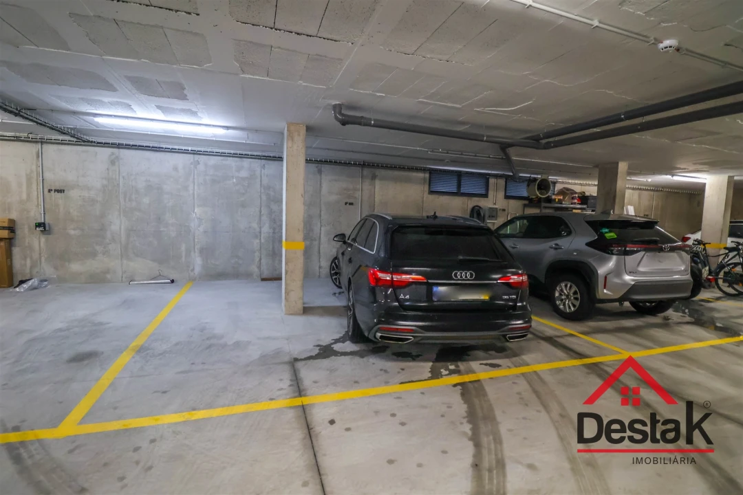 Apartamento T3 para Arrendamento em Ranhados Foto 23