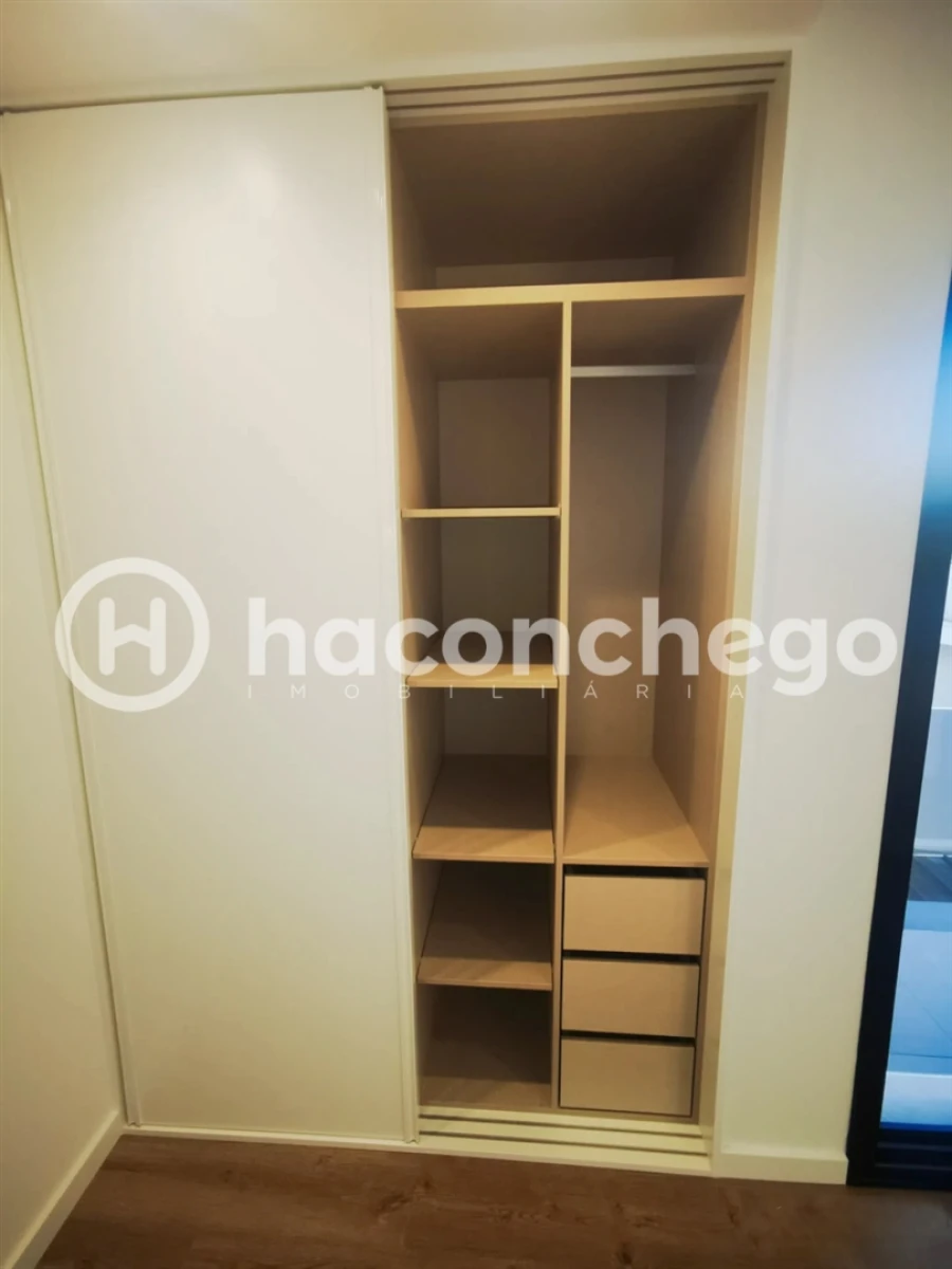Apartamento T1 para Venda em Arcozelo Foto 23