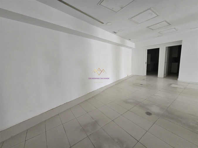 Loja para Arrendamento em União das Freguesias de Setúbal Foto 7