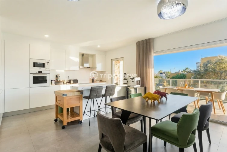 Apartamento T3 para Venda em Albufeira e Olhos de Água Foto 10