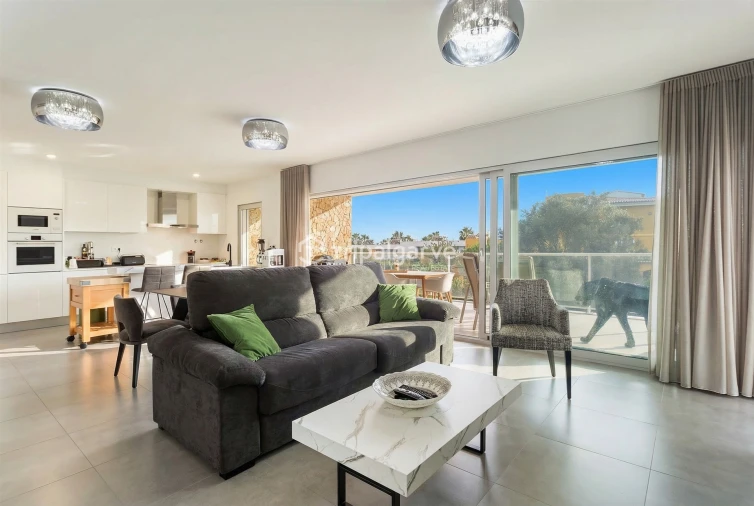 Apartamento T3 para Venda em Albufeira e Olhos de Água Foto 9