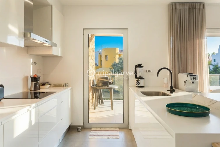 Apartamento T3 para Venda em Albufeira e Olhos de Água Foto 11