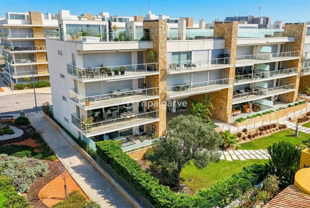 Apartamento T3 para Venda em Albufeira e Olhos de Água Foto 35