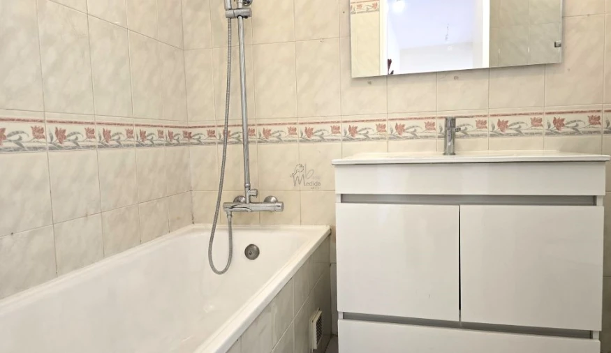 Apartamento T2 para Venda em Algueirão-Mem Martins Foto 12