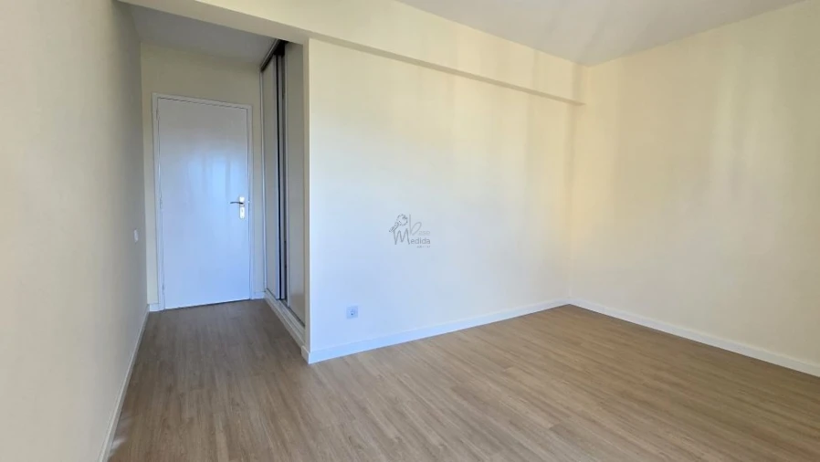 Apartamento T2 para Venda em Algueirão-Mem Martins Foto 18