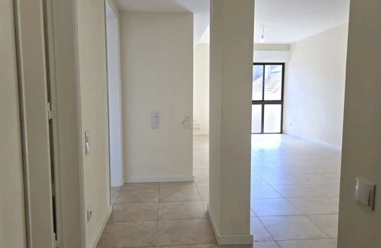 Apartamento T2 para Venda em Algueirão-Mem Martins Foto 4