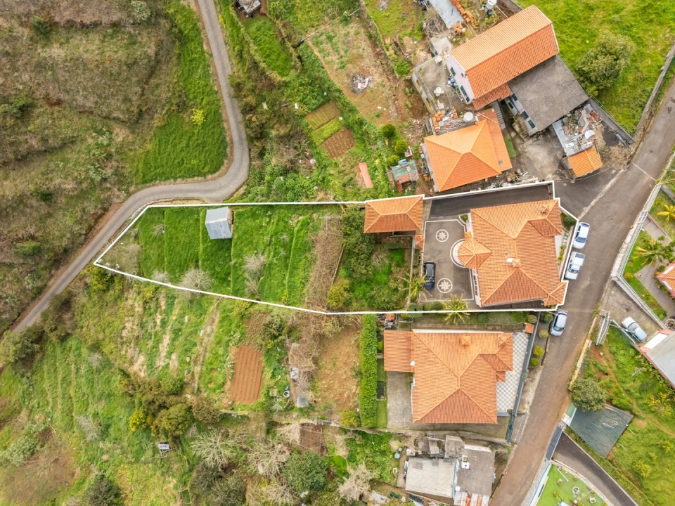 Moradia T3 para Venda em Santo Antonio da Serra Foto 36