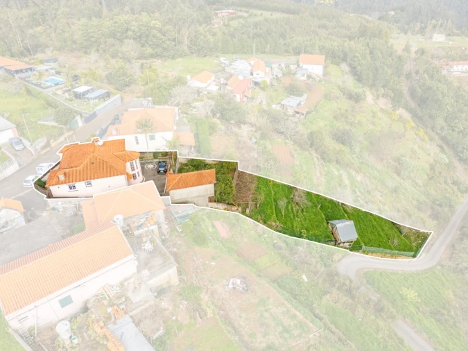 Moradia T3 para Venda em Santo Antonio da Serra Foto 47