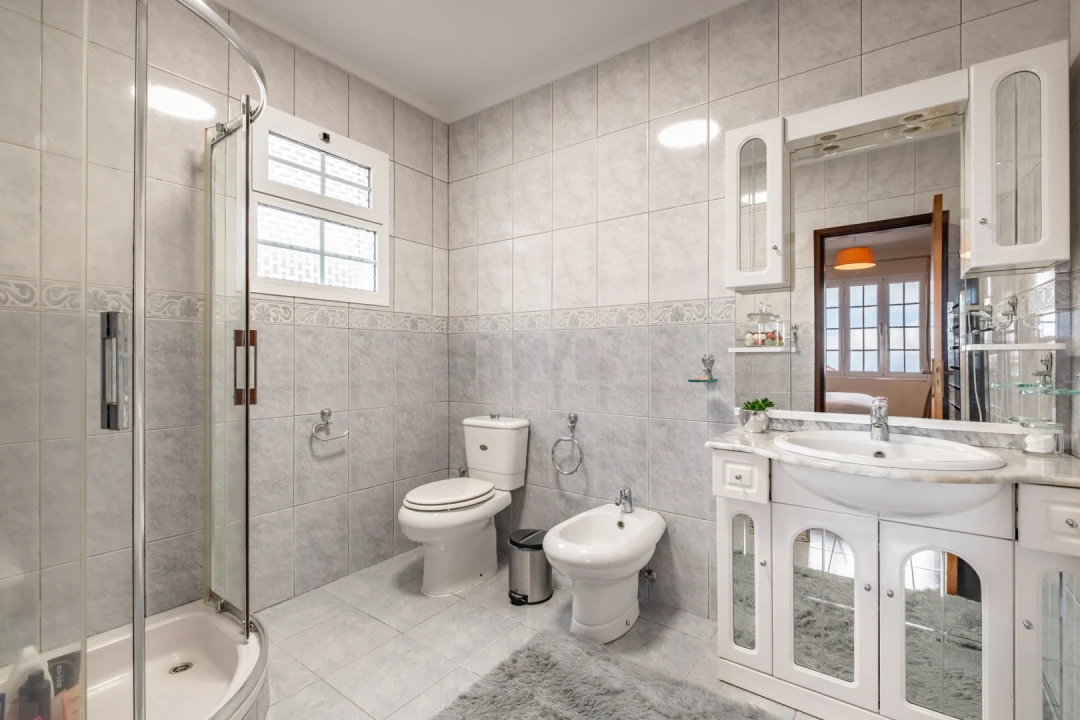 Moradia T3 para Venda em Santo Antonio da Serra Foto 5