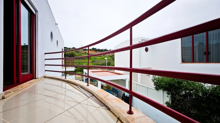 Moradia T3 para Venda em Albufeira e Olhos de Água Foto 29
