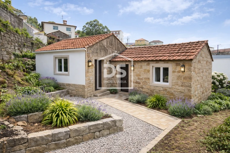 Moradia T2 para Venda em Vilela Foto 3