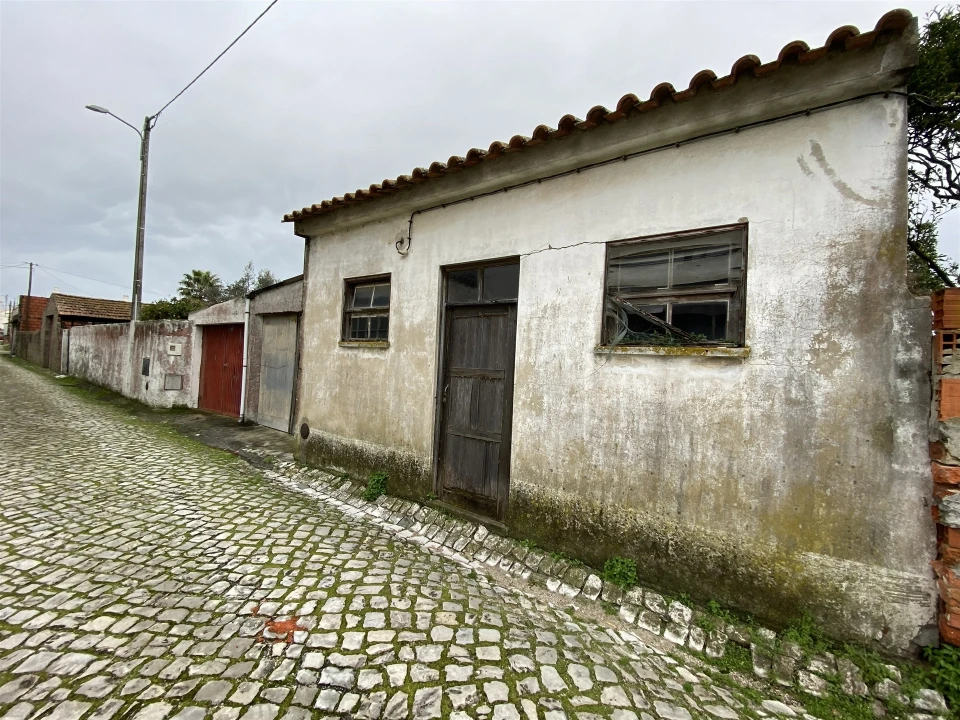 Moradia T0 para Venda em Vieira de Leiria Foto 9