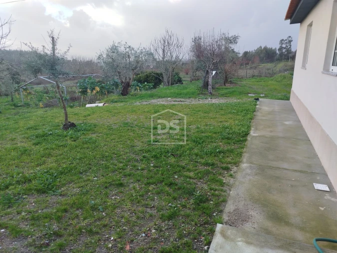 Moradia T3 para Venda em Currelos, Papízios e Sobral Foto 31