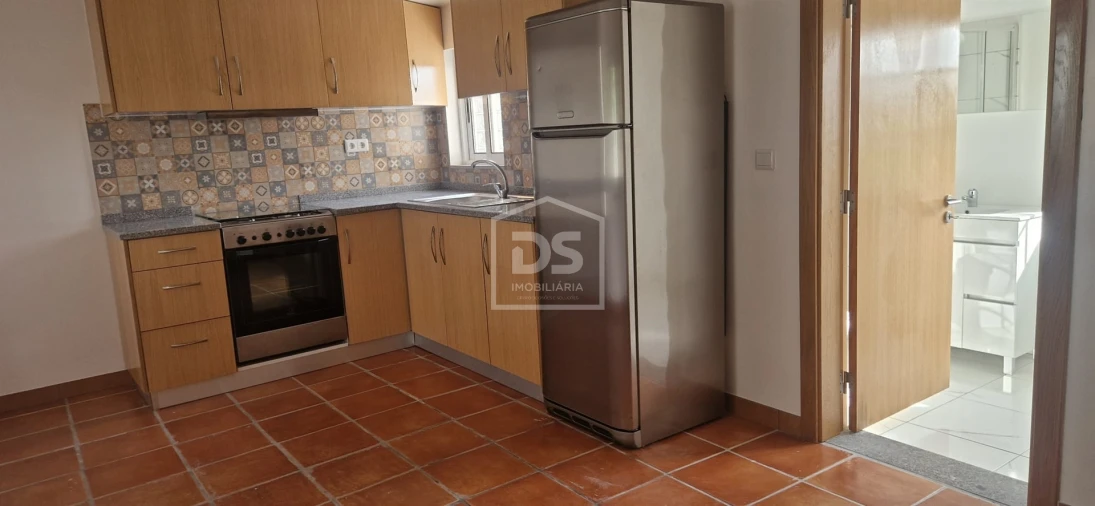 Moradia T3 para Venda em Currelos, Papízios e Sobral Foto 6