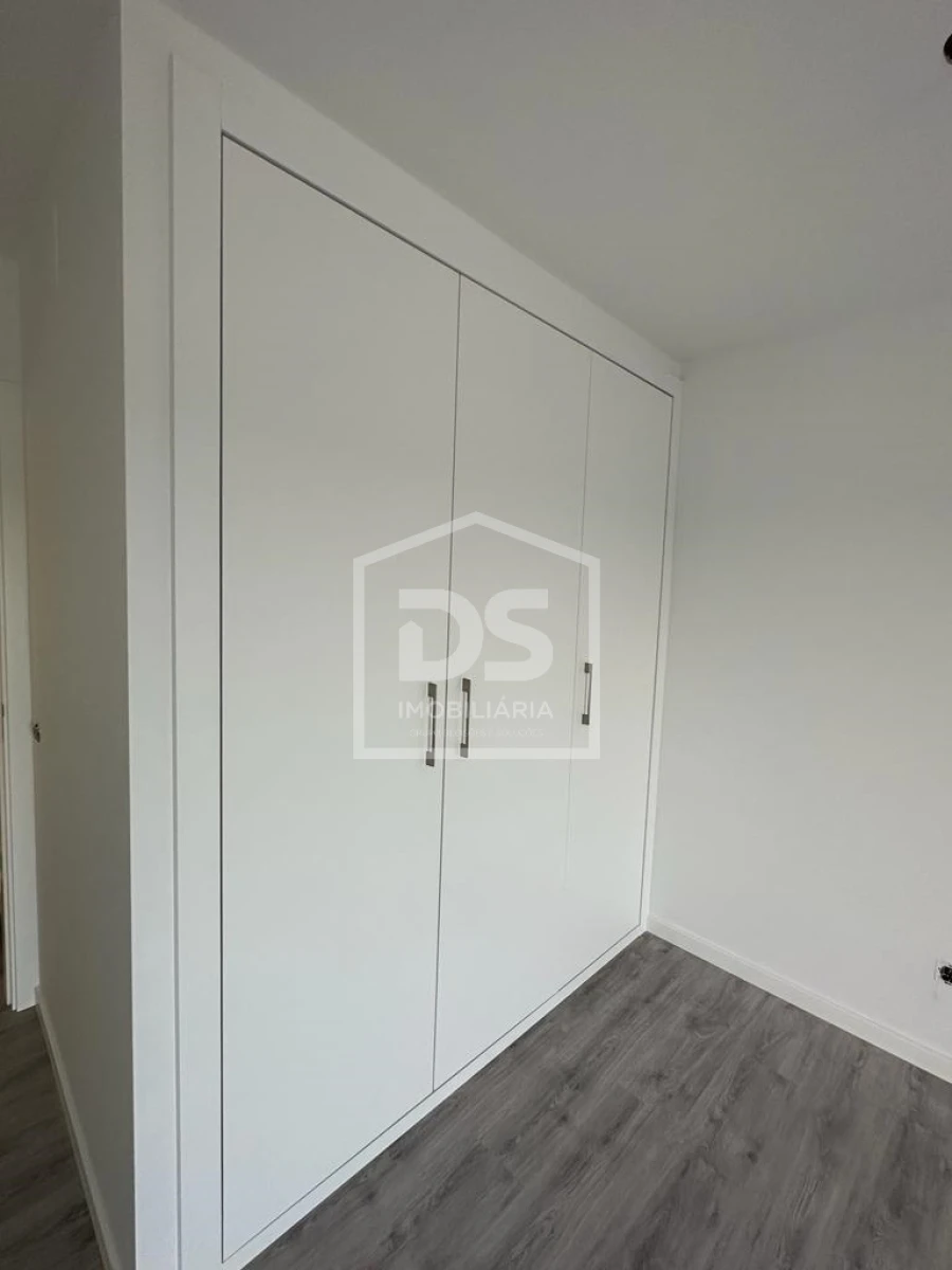 Apartamento T3 para Venda em Currelos, Papízios e Sobral Foto 14