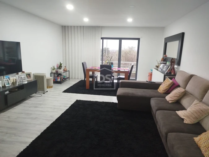 Apartamento T3 para Venda em Currelos, Papízios e Sobral Foto 28