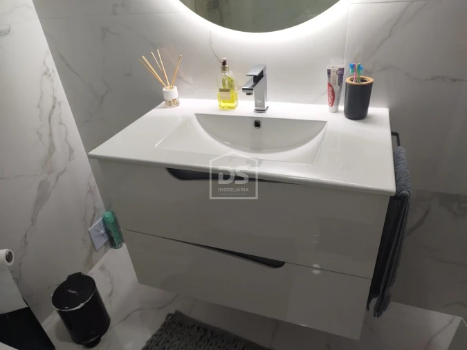 Apartamento T3 para Venda em Currelos, Papízios e Sobral Foto 22