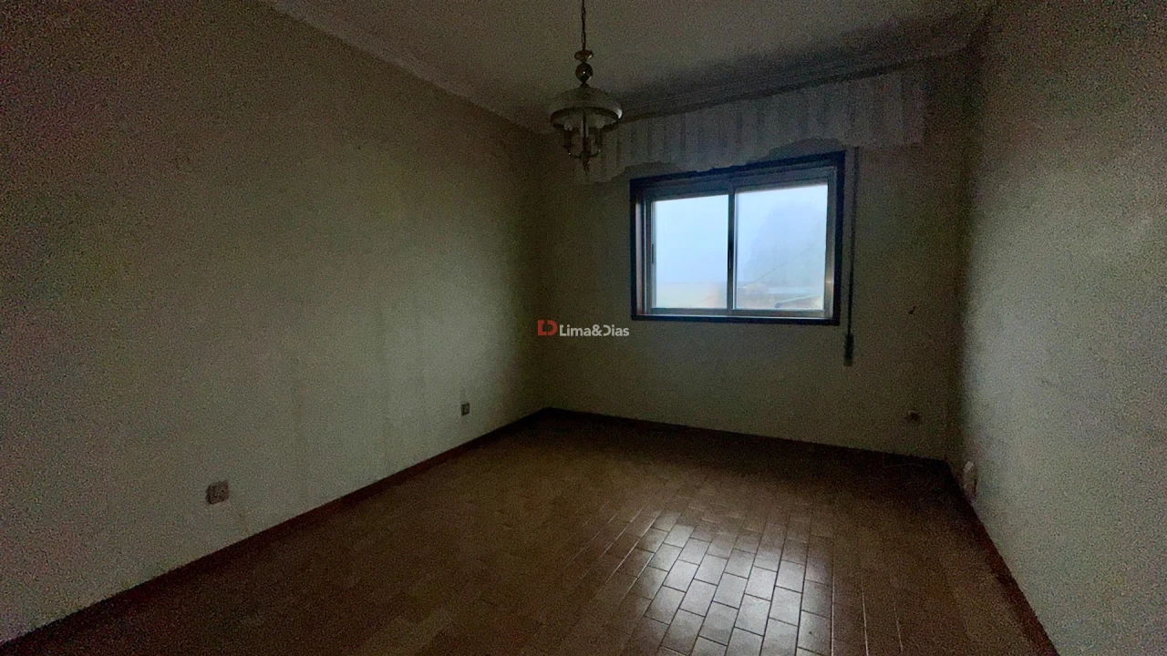 Moradia T3 para Venda em Arcozelo Foto 22