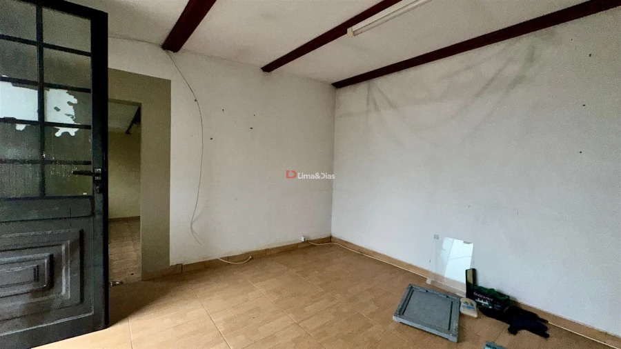 Moradia T3 para Venda em Arcozelo Foto 15