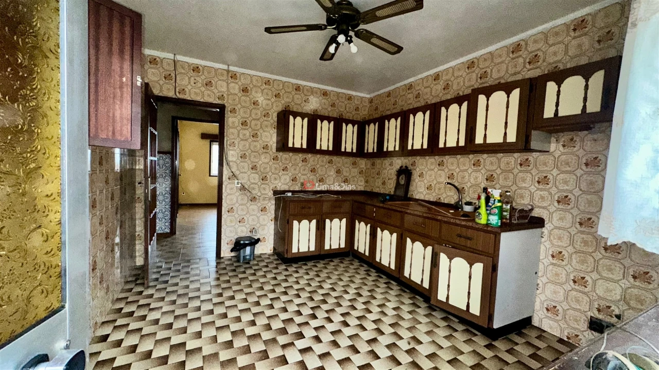 Moradia T3 para Venda em Arcozelo Foto 26