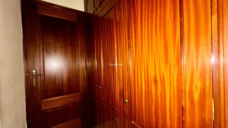 Apartamento T1 para Venda em Gulpilhares e Valadares Foto 8