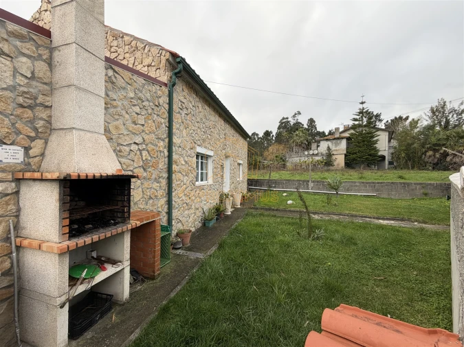 Moradia T4 para Venda em Alhadas Foto 4