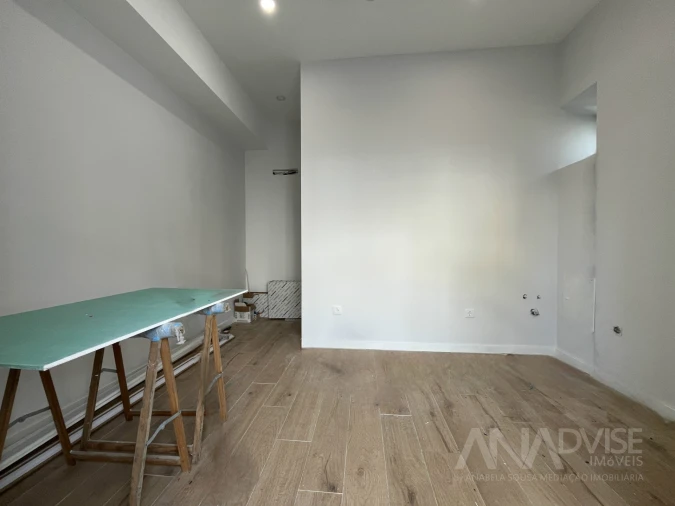 Apartamento T2 para Venda em Cavernães Foto 19