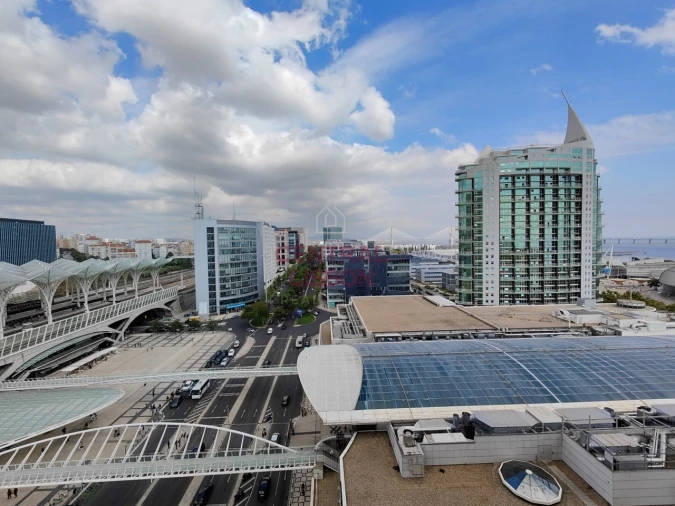 Apartamento T3 para Venda em Parque das Nações Foto 6