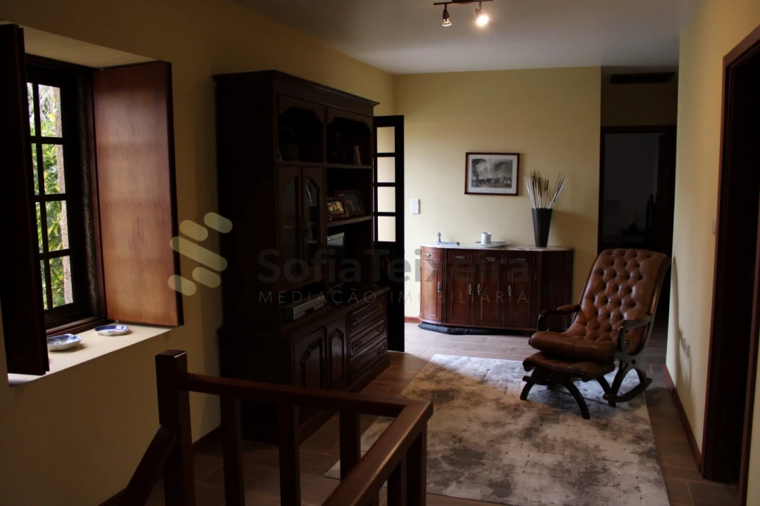 Moradia T4 para Venda em Nespereira Foto 29