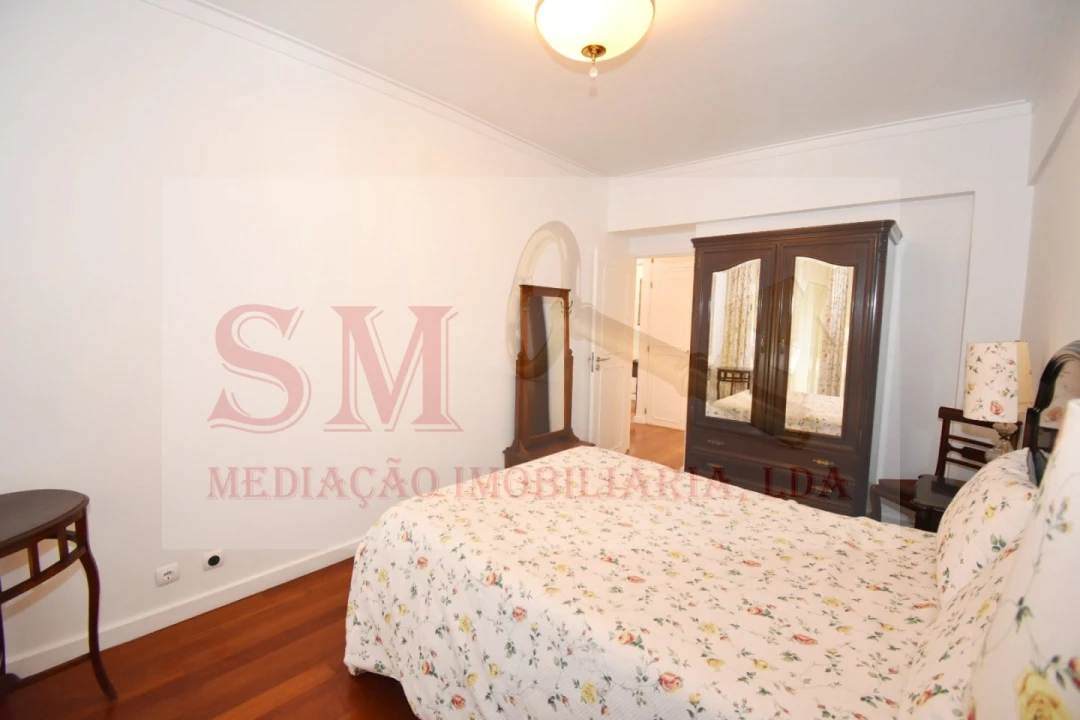 Apartamento T2 para Arrendamento em Alfragide Foto 13