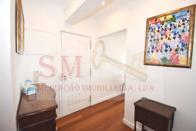 Apartamento T2 para Arrendamento em Alfragide Foto 2