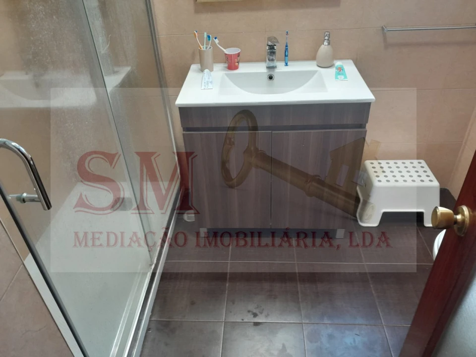 Moradia T7 para Venda em Capelins (Santo Antonio) Foto 34